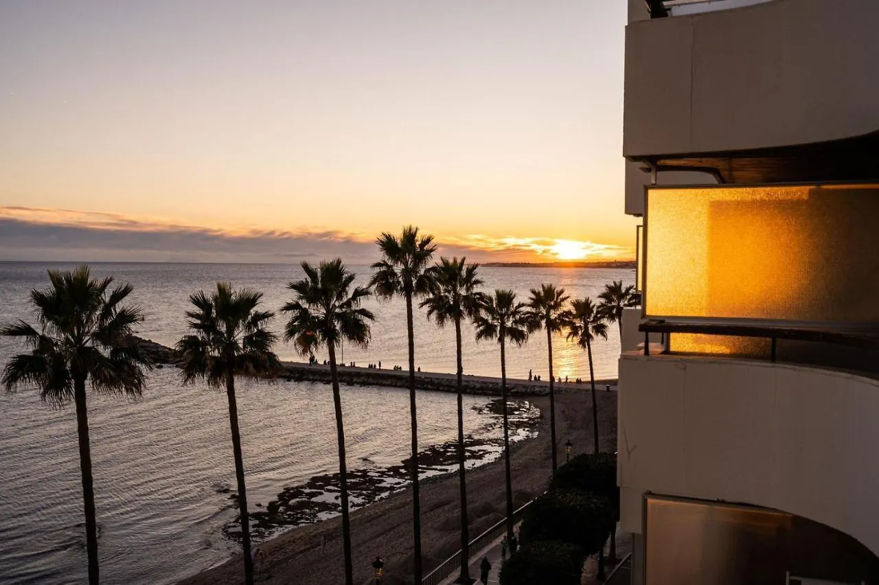 Beachfront Studio With Stunning Sea Views Marbella Apartment